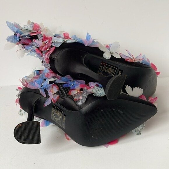 Azalea Wang Women’s Black Butterfly Embellished Heeled Boots Shoes Size 7.5 - Picture 9 of 12